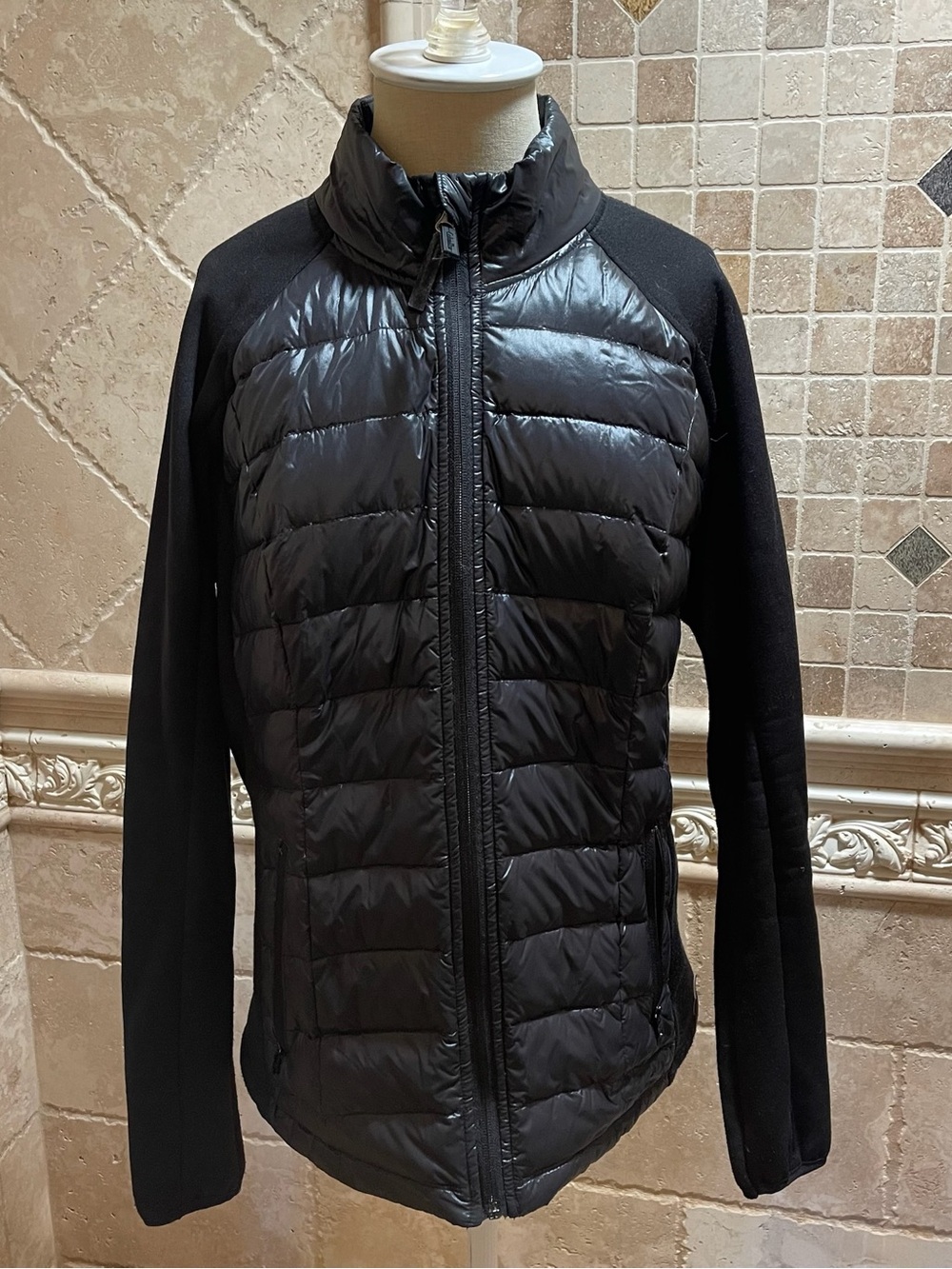 Calvin Klein Performance down puffer jacket - Picture 2 of 9